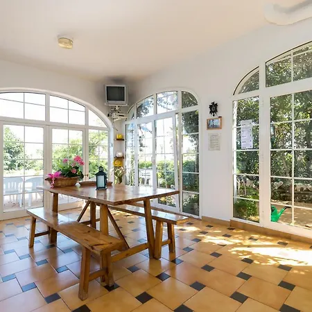 Mimosa Holiday home